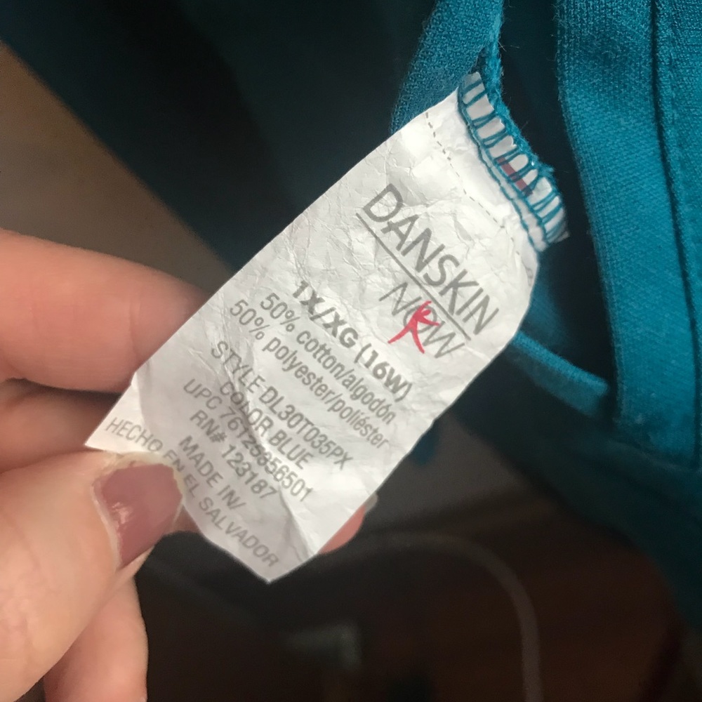 Danskin Now Reversible Shirt - Picture 3 of 3